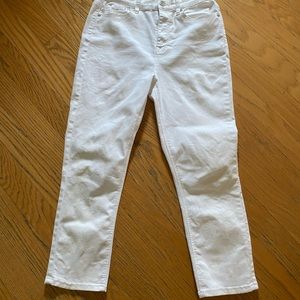White crop jean